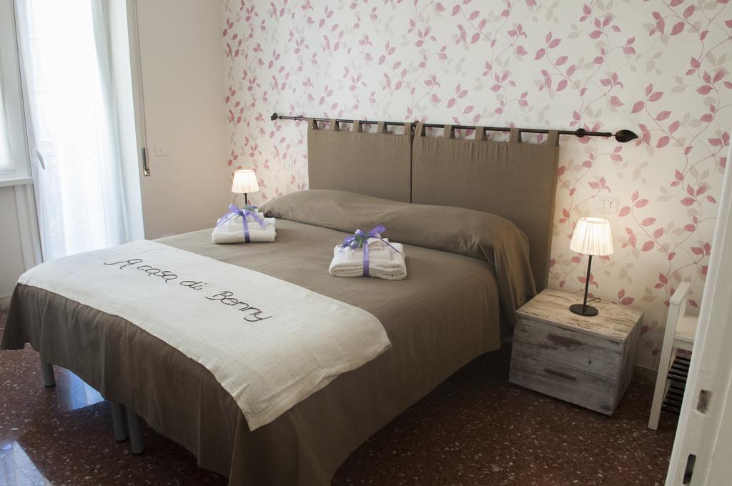 A Casa Di Benny Hotel Рим Екстериор снимка